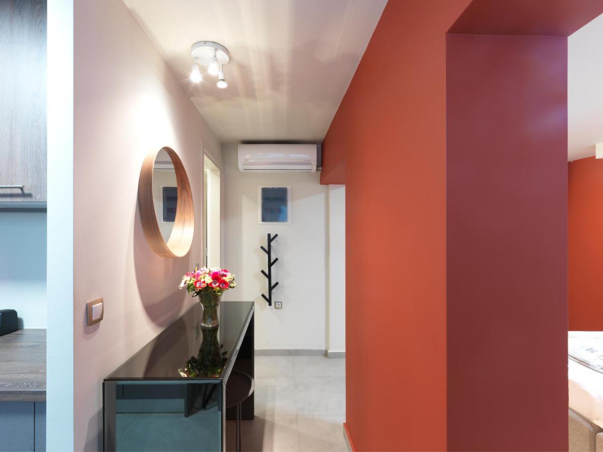Cozy Comfy Studio. A Nest For 2 In Lively Koukaki. Apartamento Atenas Exterior foto