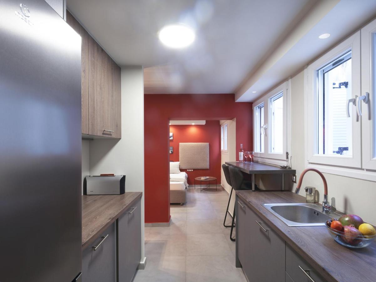 Cozy Comfy Studio. A Nest For 2 In Lively Koukaki. Apartamento Atenas Exterior foto